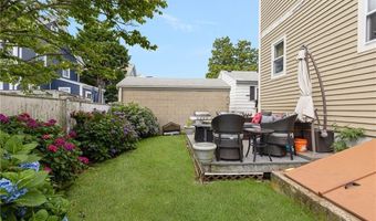 13 Vaughan Ave, Newport, RI 02840