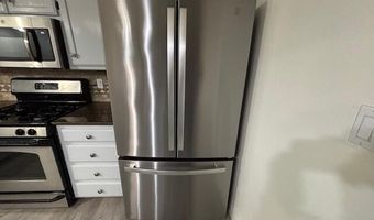 7608 Lakewood Ave NW, Albuquerque, NM 87120