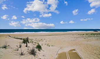 37138 OCEAN PARK Ln, Fenwick Island, DE 19944