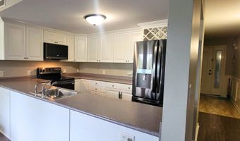 3250 Fairfield Ave APT 210, Bridgeport, CT 06605