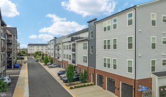 23669 GOLDEN EMBERS Sq #403, Ashburn, VA 20148