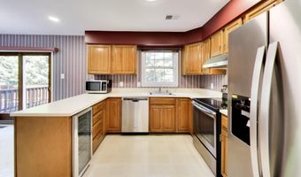 6619 IRVIN Pl, Alexandria, VA 22312