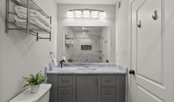 330 S CLINTON St, Baltimore, MD 21224