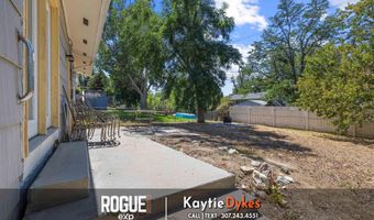 1320 Kingsbury Dr, Casper, WY 82609