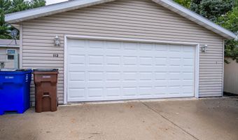 112 S College St, Adams, WI 53910