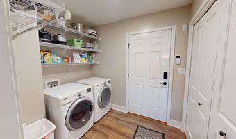 3218 Cullen Dr, Ames, IA 50010