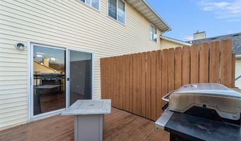 1013 10th Ave, Altoona, IA 50009