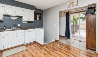 205 NE 9th St, Ankeny, IA 50021