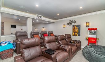 8659 Coveview Ct, Deerfield, OH 45040