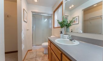 2007 17th Ave SW, Albany, OR 97321