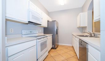 581 BRANTLEY TERRACE Way 202, Altamonte Springs, FL 32714