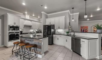 731 Cortland St, Bentonville, AR 72712