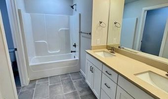 3909 SW Pecan Cir, Bentonville, AR 72713