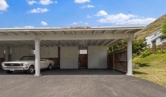 1172 Wainiha St A, Honolulu, HI 96825
