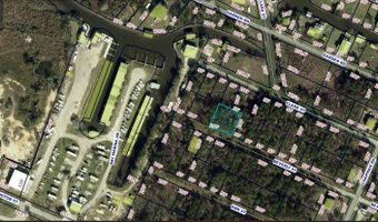 001 Beverly St, Bay St. Louis, MS 39520