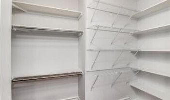 934 W Huron St, Ann Arbor, MI 48103