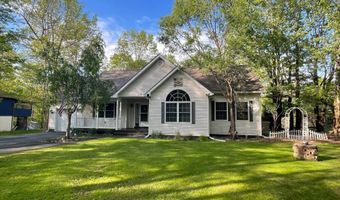 170 Penn Forest Trl, Albrightsville, PA 18210