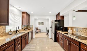701 Kehrs Mill Rd, Ballwin, MO 63011