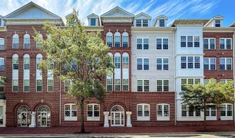 4950 BRENMAN PARK Dr 308, Alexandria, VA 22304