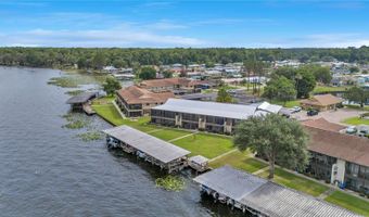 1640 JUNO Trl 205C, Astor, FL 32102
