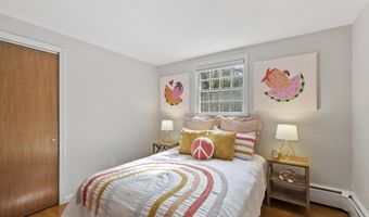 6 Black Horse Dr, Acton, MA 01720