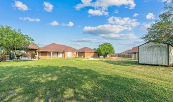 221 Deer Meadows Dr, Alice, TX 78332