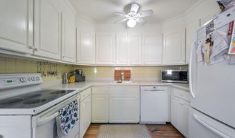 72 SACKARACKIN Ave, Dover, DE 19901
