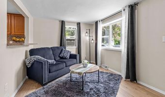 1631 N WILMER St, Appleton, WI 54911