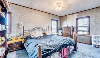 25 Homestead Ave, Avenel, NJ 07001