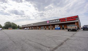 3100 S Elliott Ave, Aurora, MO 65605