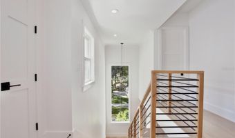 833 DARTMOUTH St, Orlando, FL 32804