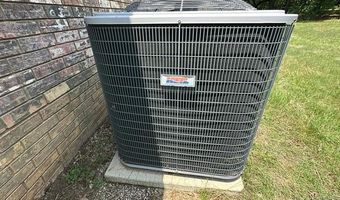 827 Acorn, Ardmore, OK 73401