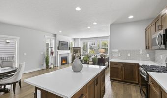 16849 SW FRIENDLY Ln, Beaverton, OR 97007