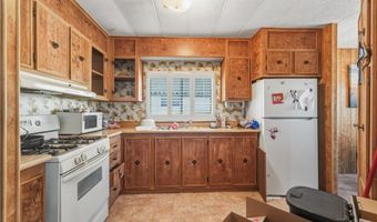 20683 Waalew Rd B201, Apple Valley, CA 92307