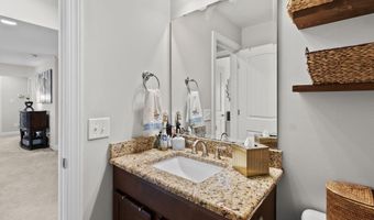 410 Legacy Lakes Way, Aberdeen, NC 28315