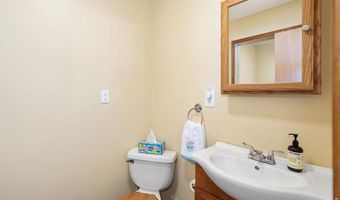 1225 N 4th St, Berthoud, CO 80513