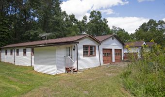 213 Patterson Creek Dr, Alderson, WV 24910