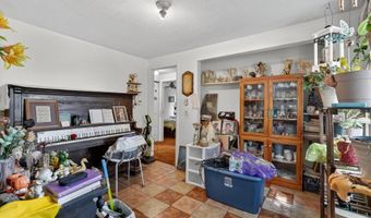385 Adams St, American Falls, ID 83211