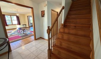 50 Lincoln Ave 1 A Front, Danbury, CT 06810