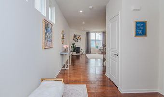 2888 Dillon Dr, Ann Arbor, MI 48105