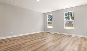 400 Shelby Meadow Ln, Angier, NC 27501