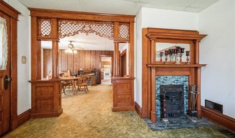 205 2nd Ave, Atkins, IA 52206