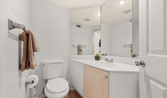 489 W Summerfield Cir, Anaheim, CA 92802