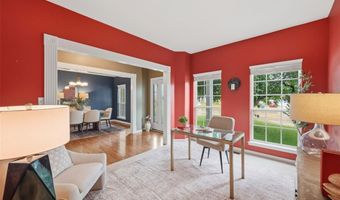 614 Whispering Willows Ct, Ballwin, MO 63021