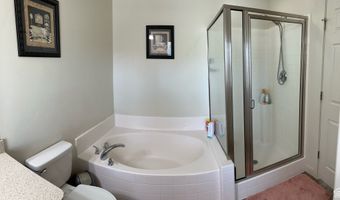 272 W 680 N, Centerville, UT 84014