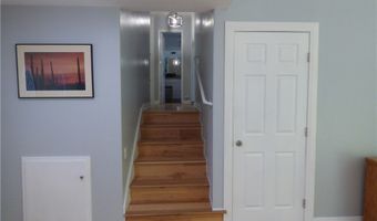 5650 Lake Lindero Dr, Agoura Hills, CA 91301