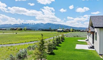 185 COLUMBINE St, Alpine, WY 83128
