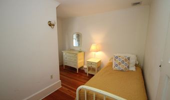 442 Main Ave, Bay Head, NJ 08742