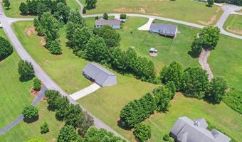 183 Banks Ridge Dr, Baldwin, GA 30511