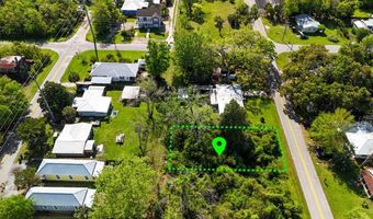 111 11th St, Apalachicola, FL 32320